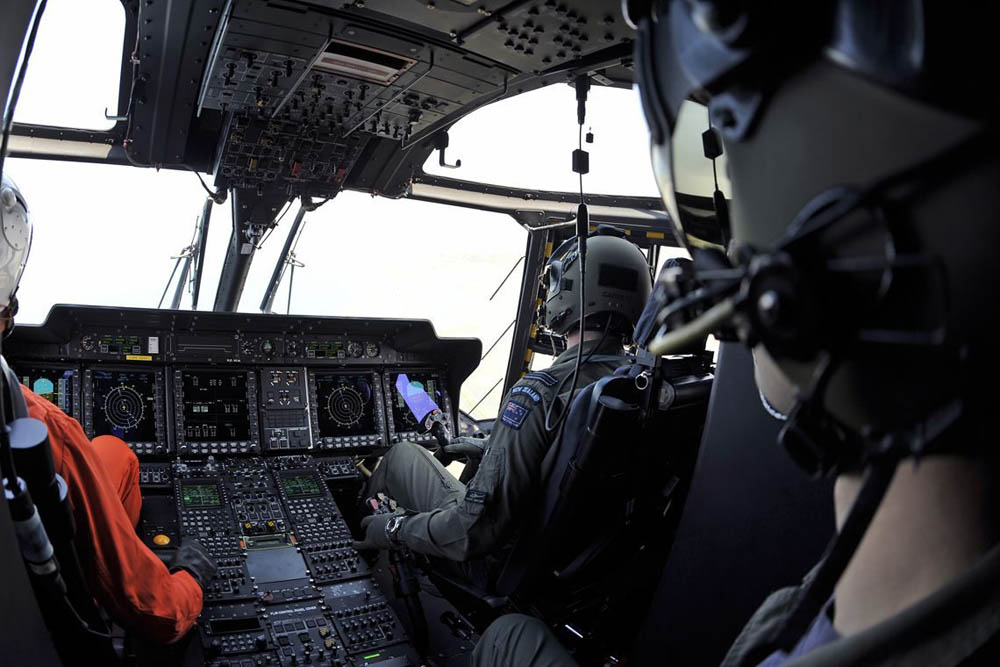 nh90-cockpit-1.jpg